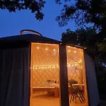 Luksusowy namiot 01 Jurta Seda U Stodoly *