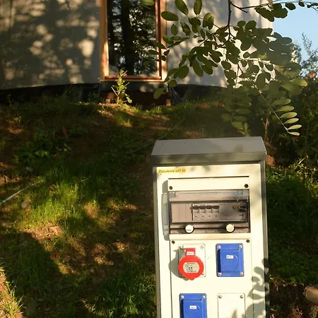 01 Jurta Seda U Stodoly Lyxtält *