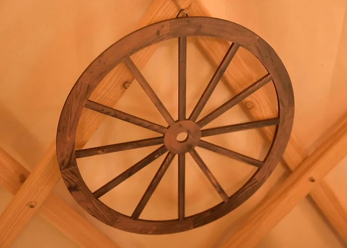 Luxusní stan 01 Jurta šedá U Stodoly