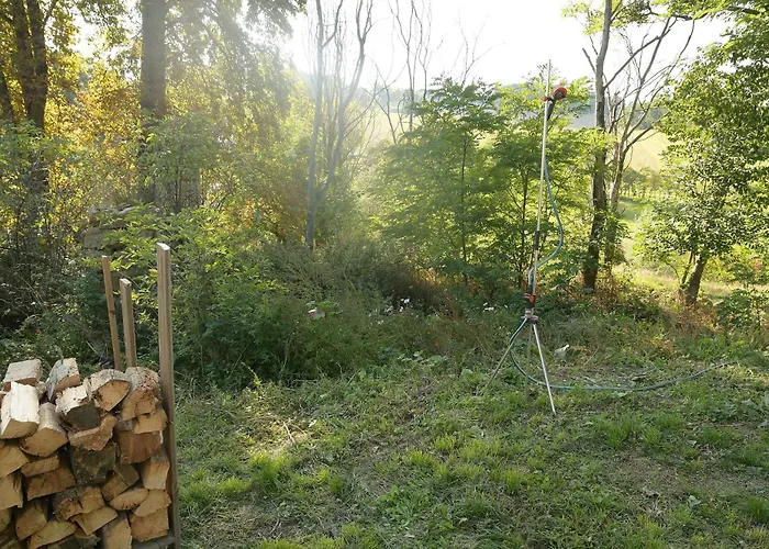 Luxusní stan 01 Jurta šedá U Stodoly *