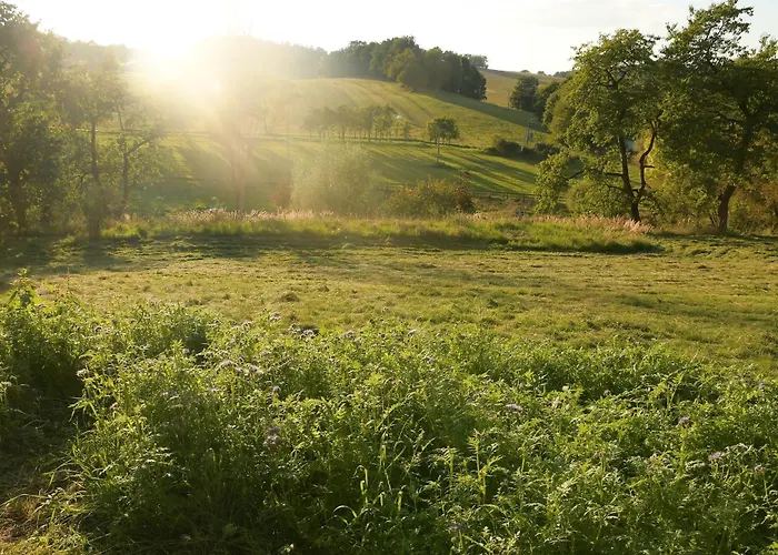 Luxury tent 01 Jurta Seda U Stodoly